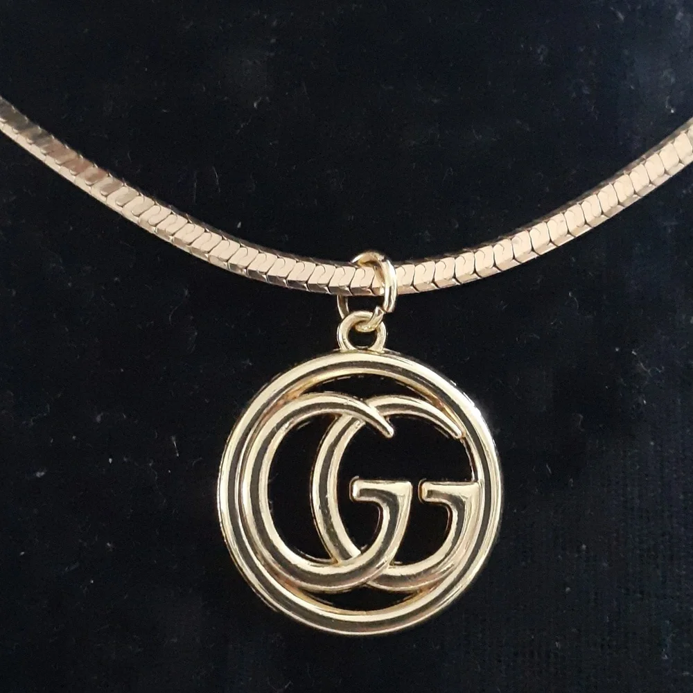 LUXURY VINTAGE CHARM TAG N UNBRANDED NEW CHAIN - Picture 2 of 4